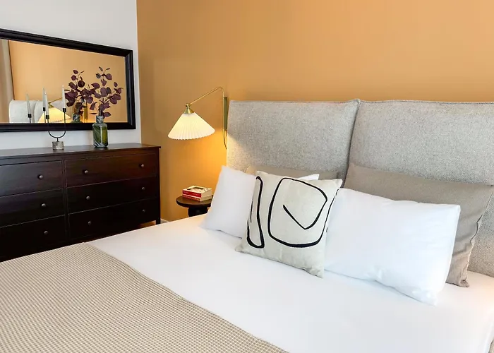 Cityscape Luxe, Modern & Cozy Apartment